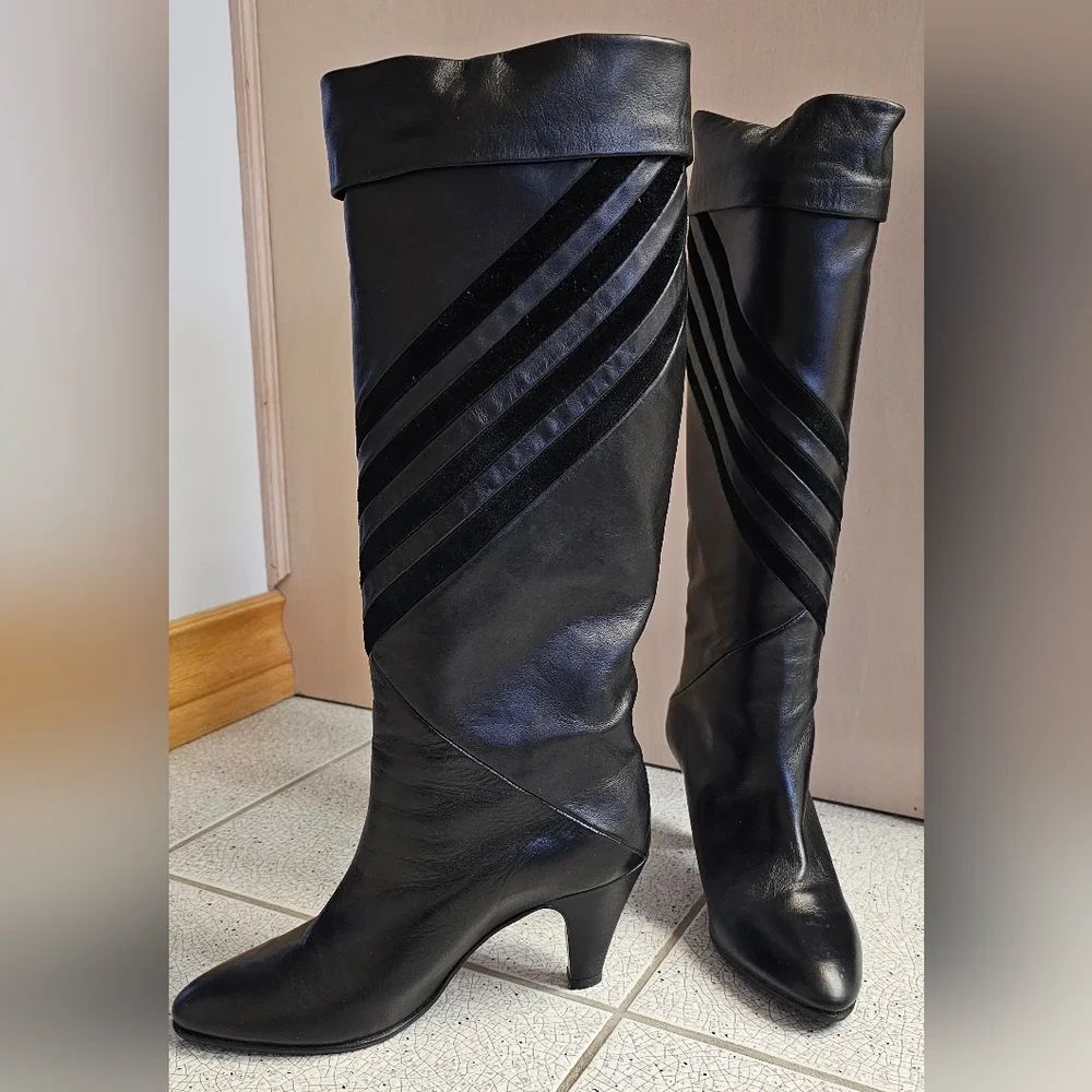 ~Vintage~ BALLY Mint Leather Boots - Picture 1 of 7